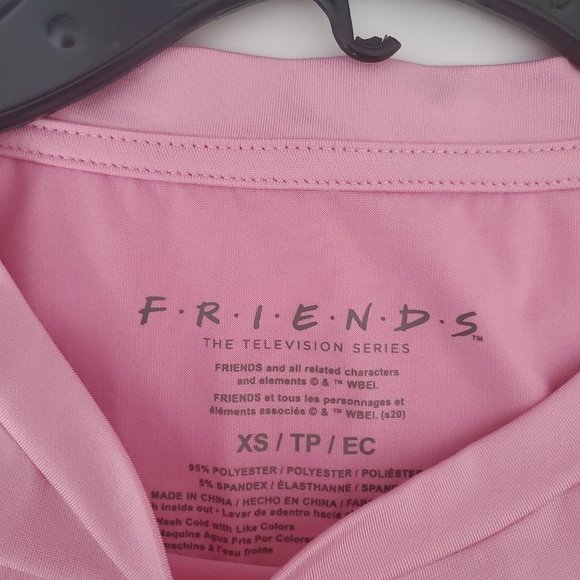 Cute FRIENDS Novelty Tee Fun Bubble Gum Pink T-shirt Rachel Monica Pheobe - Picture 7 of 7